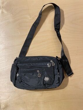 Jingpin Black Crossbody Shoulder Bag  (RF)